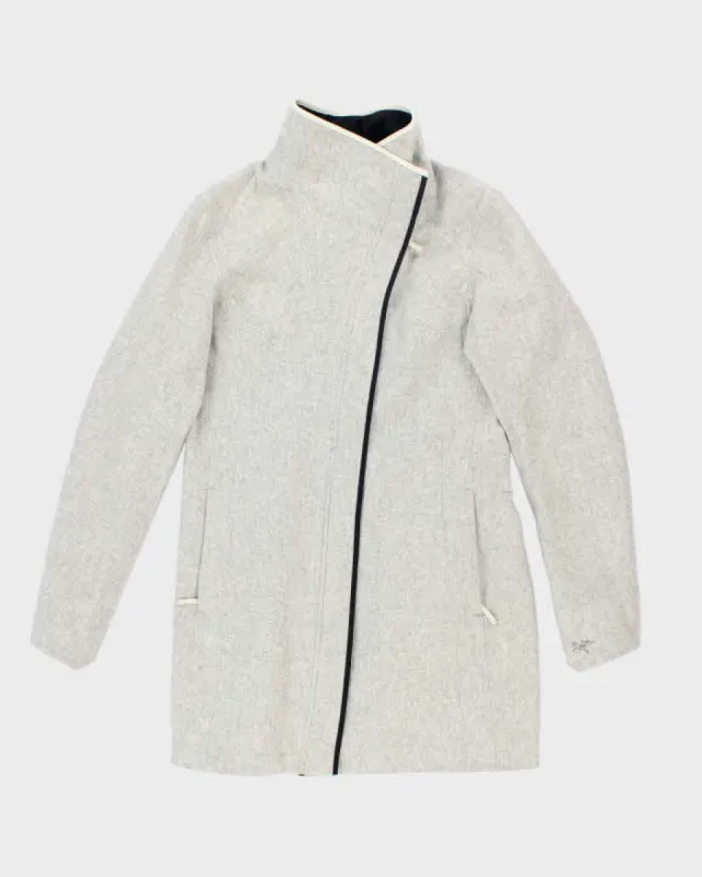 Vintage Women's Arc'teryx Long Funnel Neck Coat - M sold by Rokit