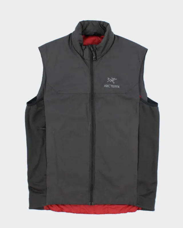 Vintage 2000's Arc'teryx Lightweight Gilet - M sold by Rokit