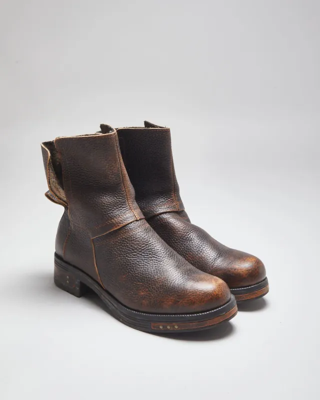 Vintage CAT Brown Leather Chelsea Work Boots - UK 8 sold by Rokit