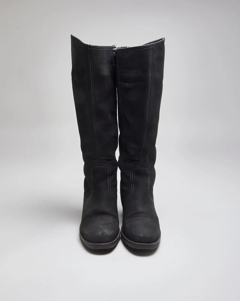 Vintage Y2K Women's Soft Leather High Heeled Boots - UK 3 sold by Rokit product image thumbnail 3