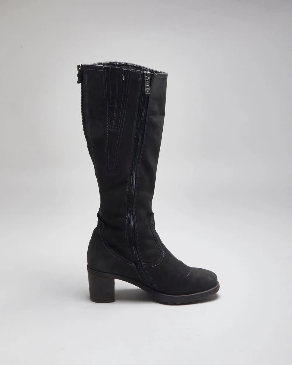 Vintage Y2K Women's Soft Leather High Heeled Boots - UK 3 sold by Rokit product image thumbnail 2