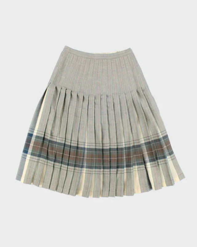 Vintage Highland Queen Pleated Wool Skirt - S sold by Rokit