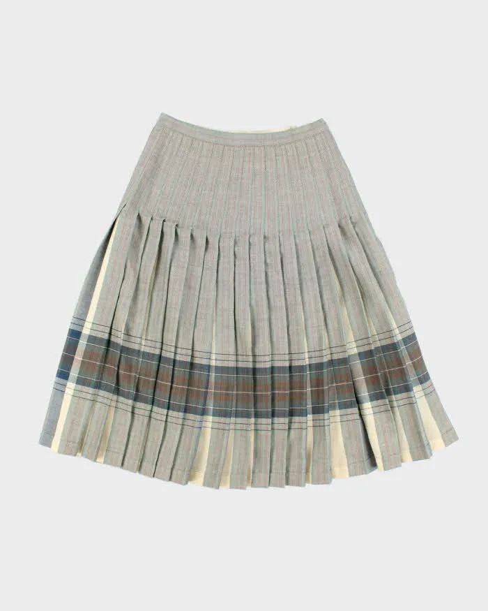 Vintage Highland Queen Pleated Wool Skirt - S sold by Rokit