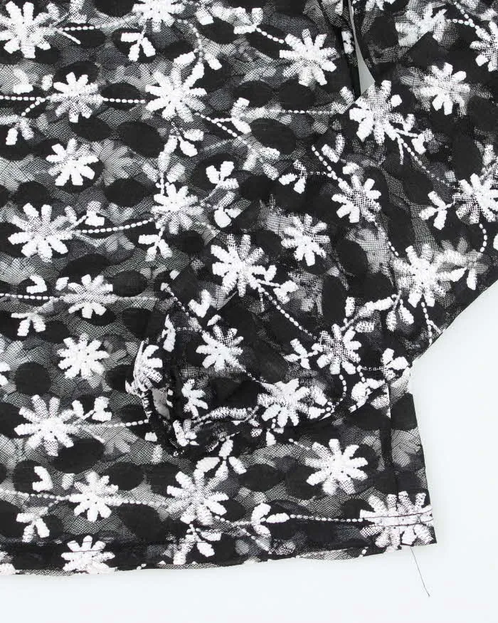 Y2k 00s Suzy Shier Mesh Floral Top - M sold by Rokit product image thumbnail 4