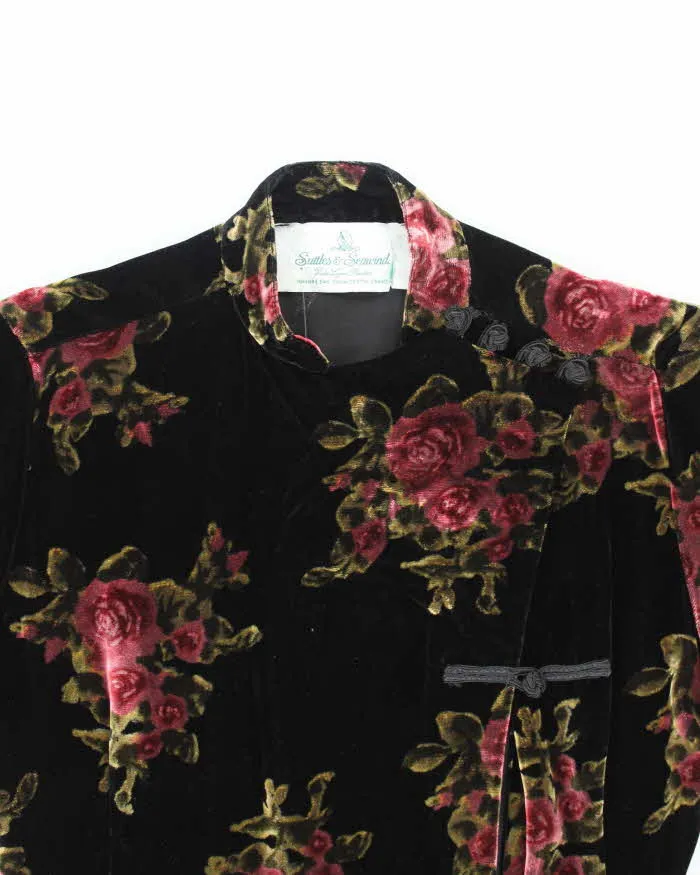 Vintage Suttles & Seawinds Velvet Floral Jeans - XS sold by Rokit product image thumbnail 3