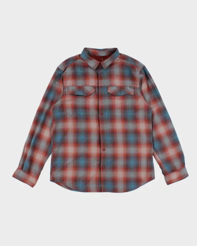 Vintage 2000's Columbia Lightweight Button Up Flannel Shirt - L sold by Rokit