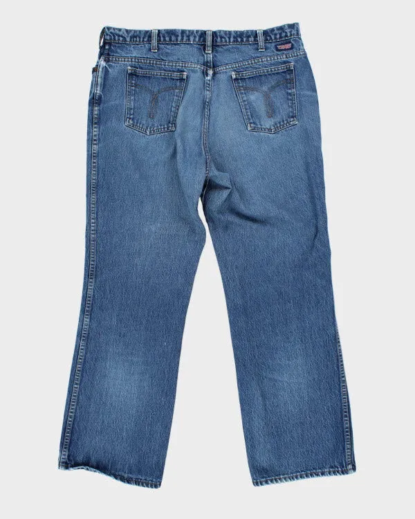 Vintage 90's GWG Relaxed Fit Medium Wash Jeans - W36 L29 sold by Rokit product image thumbnail 2