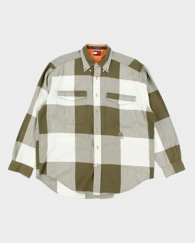 Vintage 2000's Tommy Hilfiger Patterned Oversized Shirt - M sold by Rokit