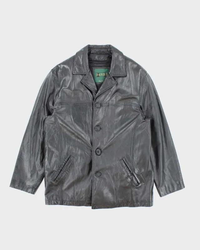 Vintage Danier Heavyweight Leather Button Up Jacket - S sold by Rokit
