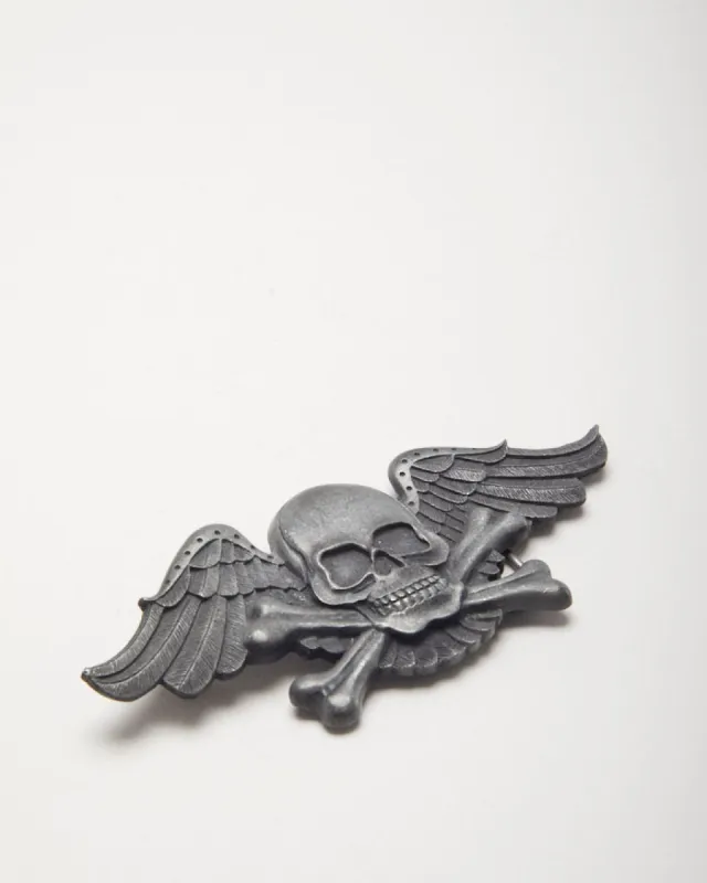 Y2k 00s Heavy Metal Skull And Cross Bones Belt Buckle sold by Rokit