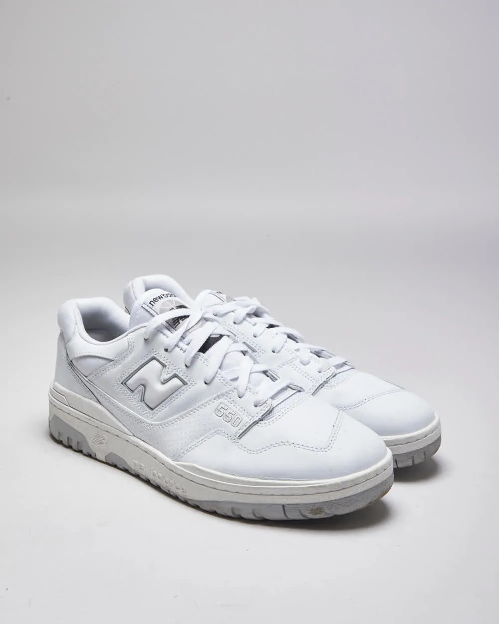 New Balance 550 White Leather Trainers - UK 11 sold by Rokit