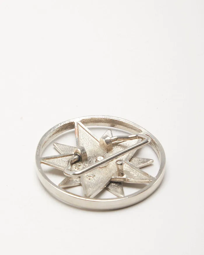 Y2k 00s Tilt Spin Star Belt Buckle sold by Rokit product image thumbnail 2