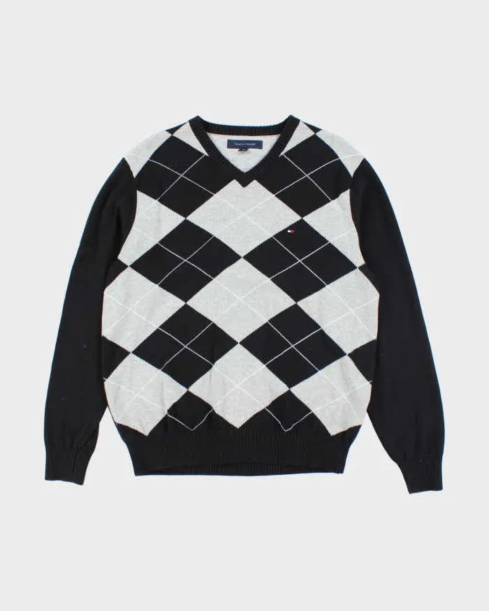Vintage Tommy Hilfiger V-Neck Patterned Knit Jumper - M sold by Rokit