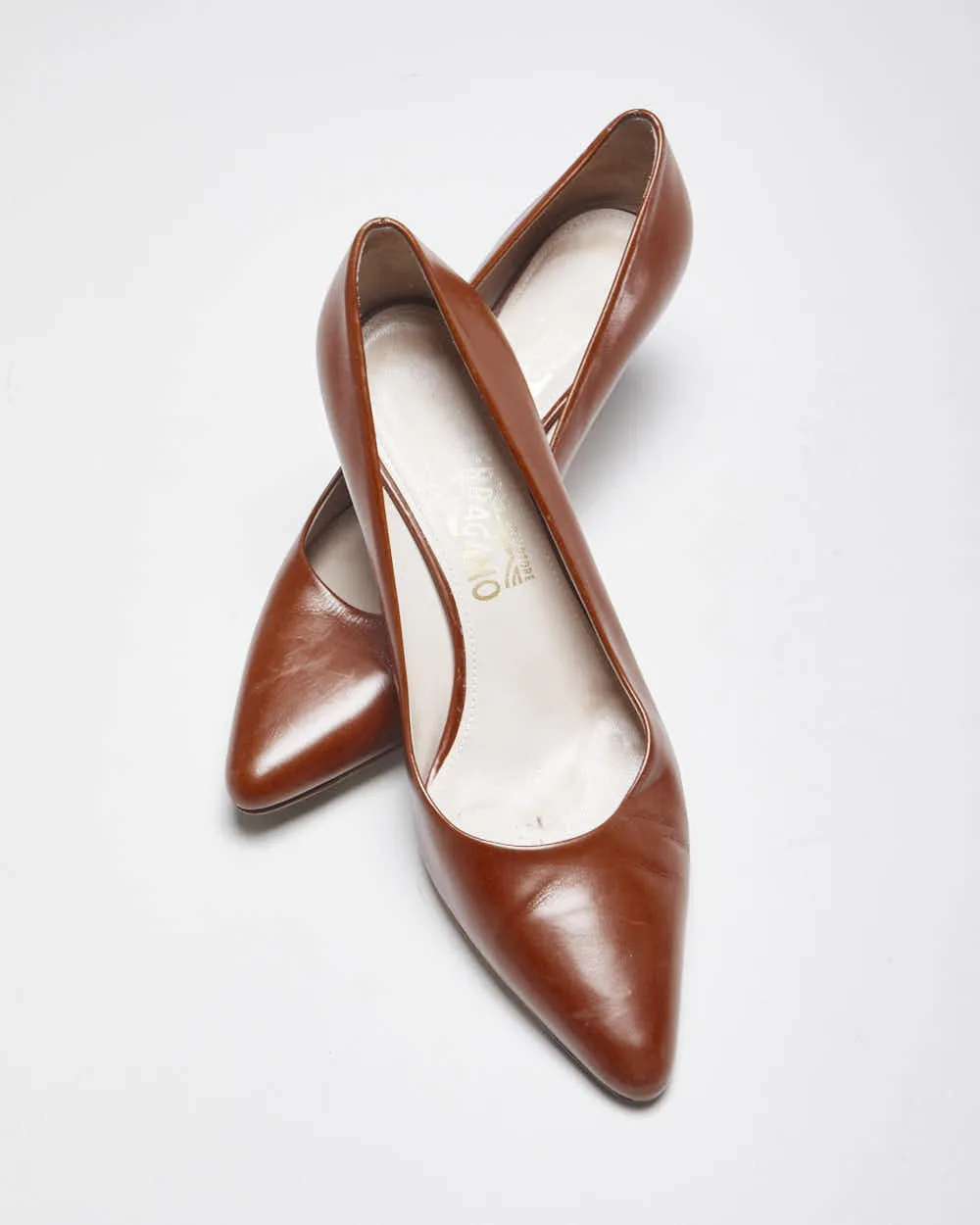 Vintage Women's Salvatore Ferragamo Narrow Fit Heels - UK 7.5 sold by Rokit product image thumbnail 5