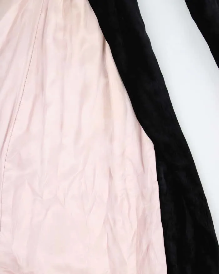 Vintage 20s Velvet Cape sold by Rokit product image thumbnail 4