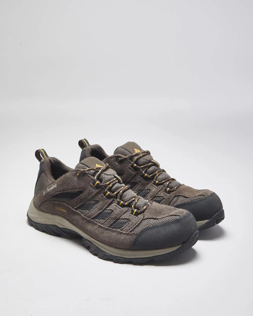 Vintage Columbia Waterproof Hiking Trainers - UK 8.5 sold by Rokit