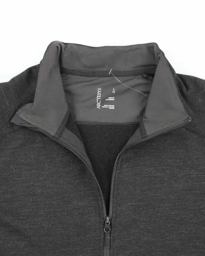 Vintage Arc'teryx Oversized Full Zip Fleece - L sold by Rokit product image thumbnail 3