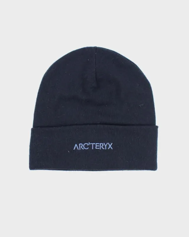 Vintage 2000's Arc'teryx Spell Out Watch Beanie - OS sold by Rokit