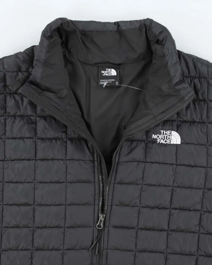 The North Face Lightweight Puffer Jacket - XL sold by Rokit product image thumbnail 3