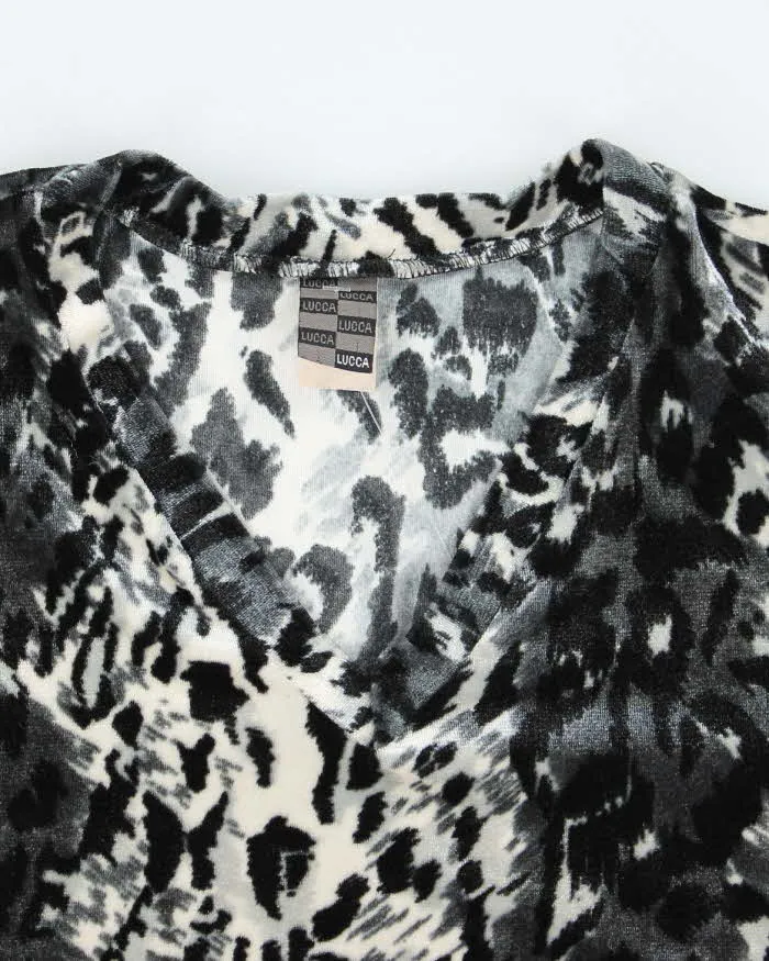 Vintage 90s Lucca Leopard Print Velvet Top - S sold by Rokit product image thumbnail 3
