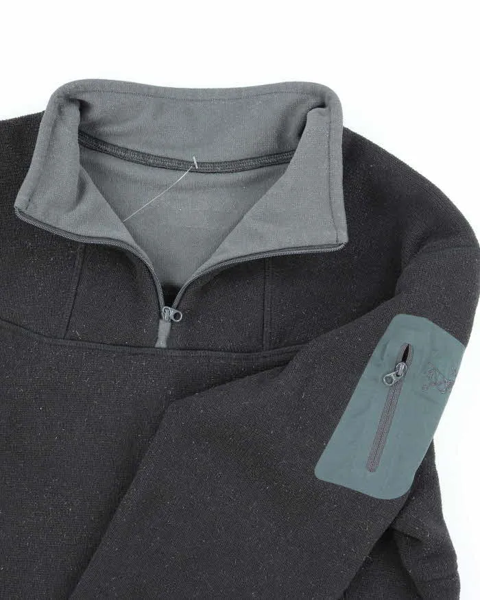 Vintage 2000's Arc'teryx Quarter Zip Heavyweight Fleece - M sold by Rokit product image thumbnail 3