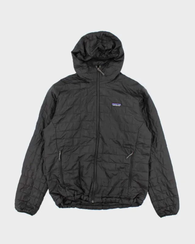 Patagonia Black Lightweight Puffer Jacket - L sold by Rokit