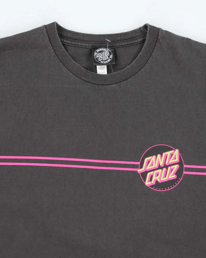 Vintage 2000's Santa Cruz Centre Logo Graphic T-Shirt - L sold by Rokit product image thumbnail 3