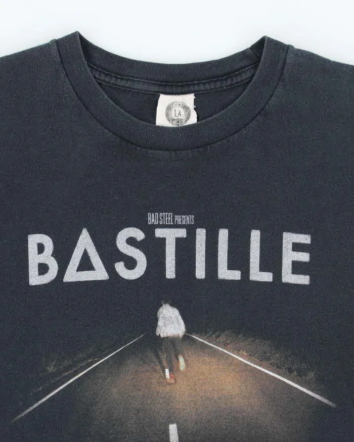 Vintage 2000's Bastille Music Album T-Shirt - M sold by Rokit product image thumbnail 3