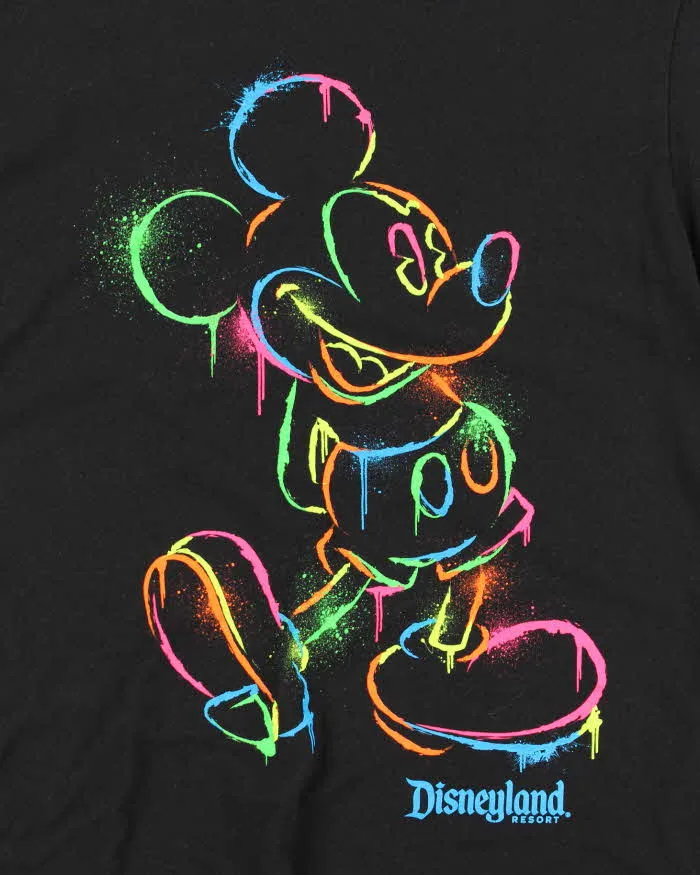 Vintage 2000's Disney Graffiti Graphic T-Shirt - M sold by Rokit product image thumbnail 4