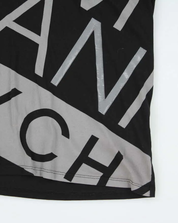 Vintage Y2K Armani Exchange V-Neck All Over Print T-Shirt - XS sold by Rokit product image thumbnail 4