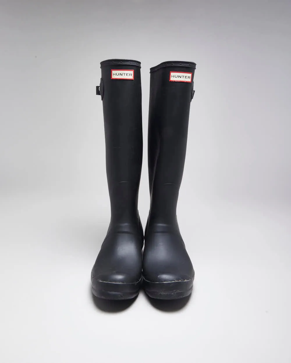 Hunter Black Wellington Boots - UK8 sold by Rokit product image thumbnail 3