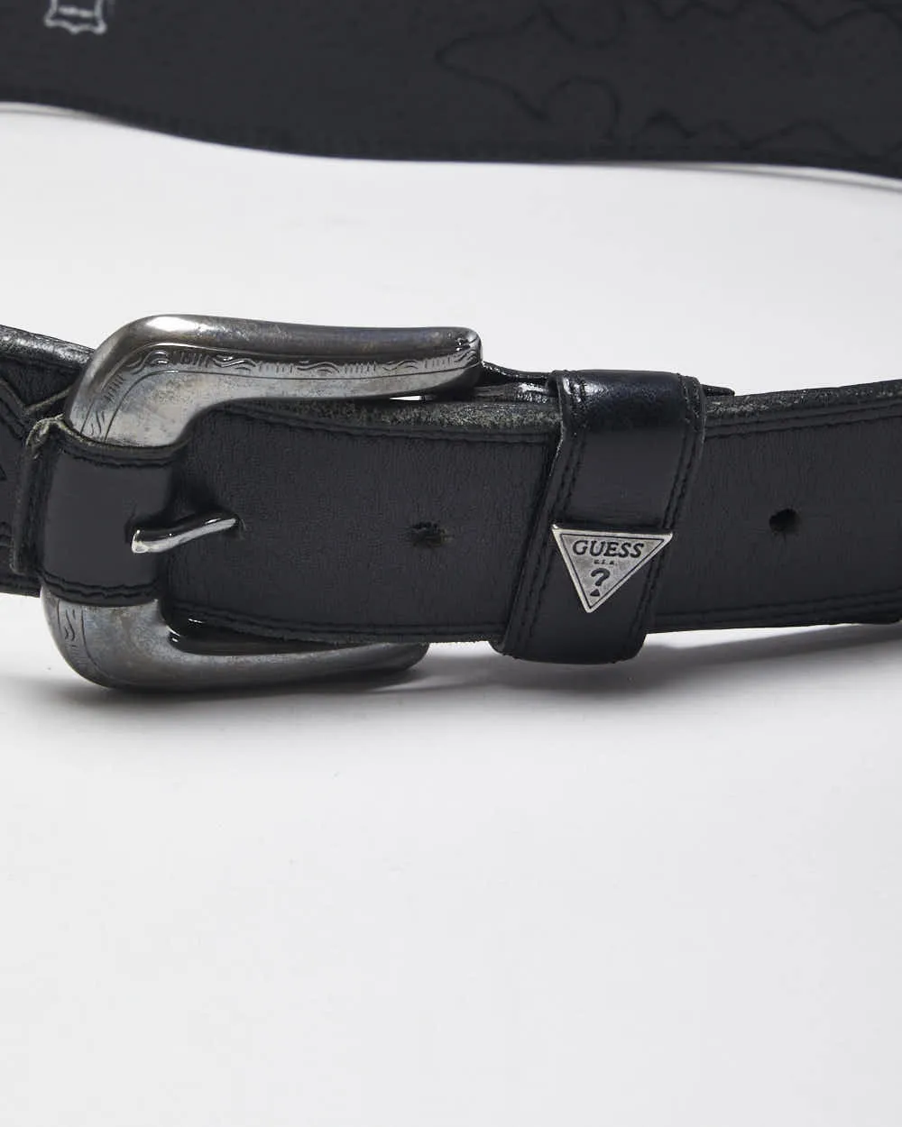 Vintage Y2k 00s Guess Black Leather Belt - W29 - W34 sold by Rokit product image thumbnail 4