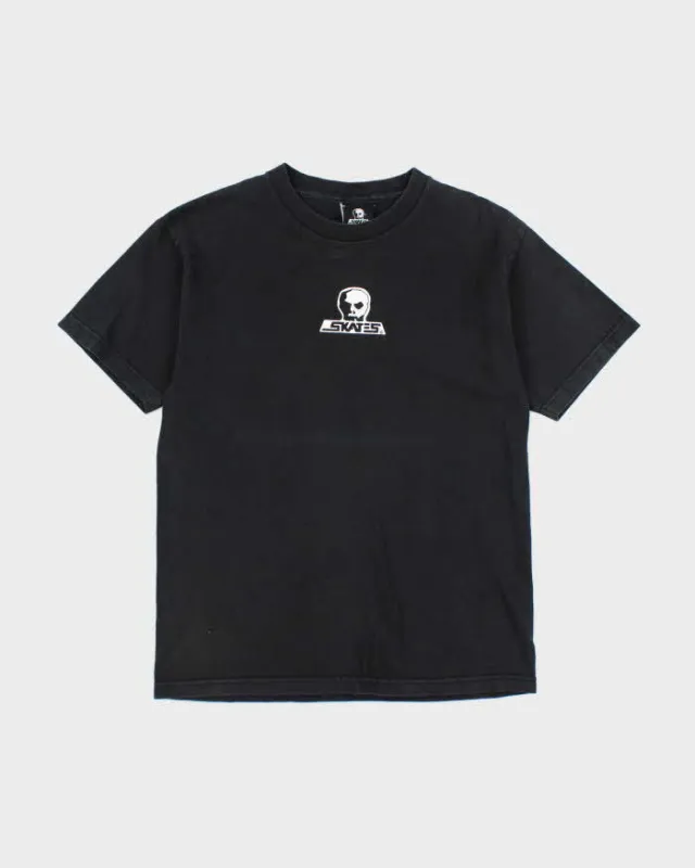 Vintage Y2K Skates Centre Logo Graphic T-Shirt - M made by Rokit