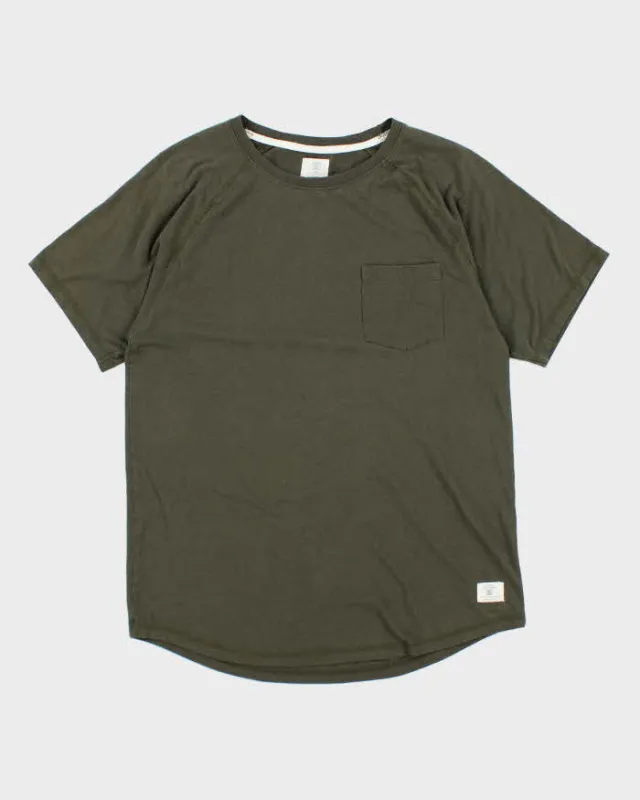 Vintage DC Skate Co. Lightweight Pocket T-Shirt - L sold by Rokit