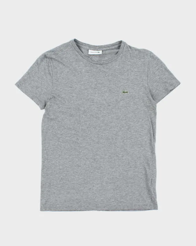 Vintage Lacoste Small Crocodile Lightweight T-Shirt - XS sold by Rokit