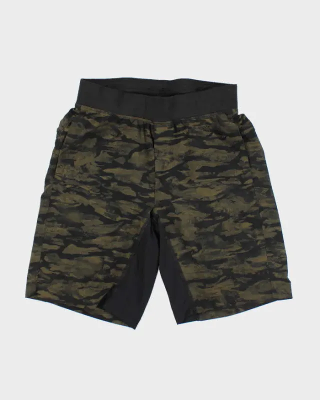 Men's Lululemon Lightweight Camouflage Cycle Sports Shorts - S sold by Rokit