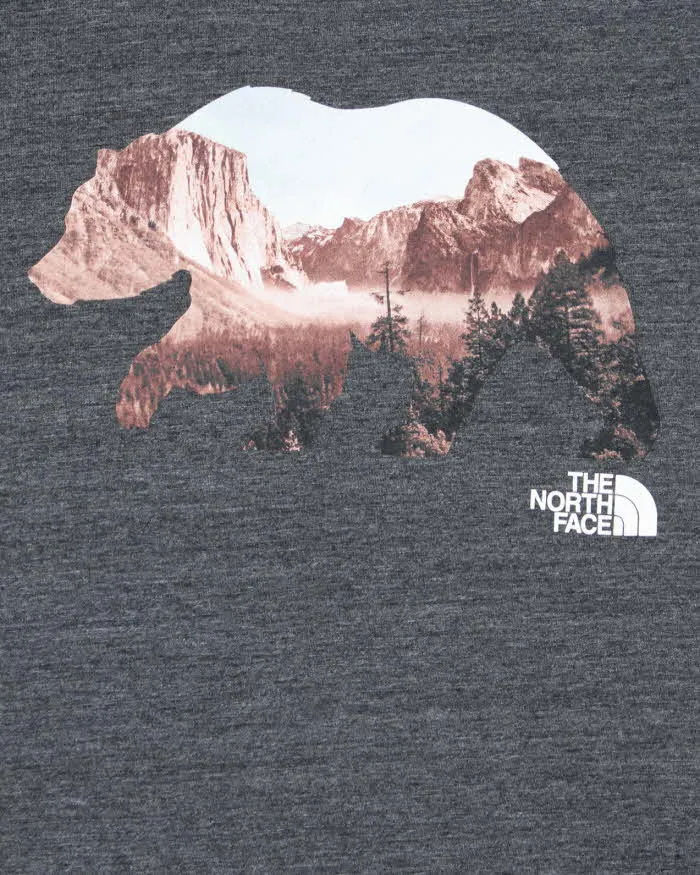 Vintage Women's The North Face Bear Graphic T-Shirt - S sold by Rokit product image thumbnail 4