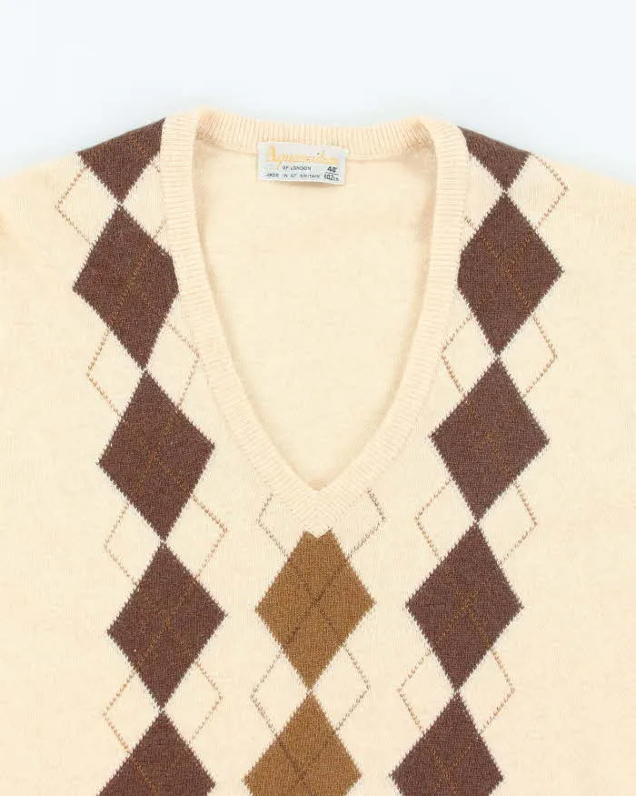 Vintage 90's Aquascutum Pringle Print V-Neck Lambswool Jumper - M sold by Rokit product image thumbnail 3