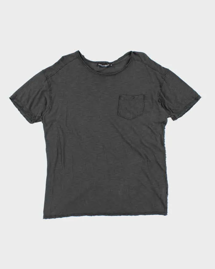 Vintage Y2K Dolce & Gabbana Raw Seam Lightweight Pocket T-Shirt - L sold by Rokit