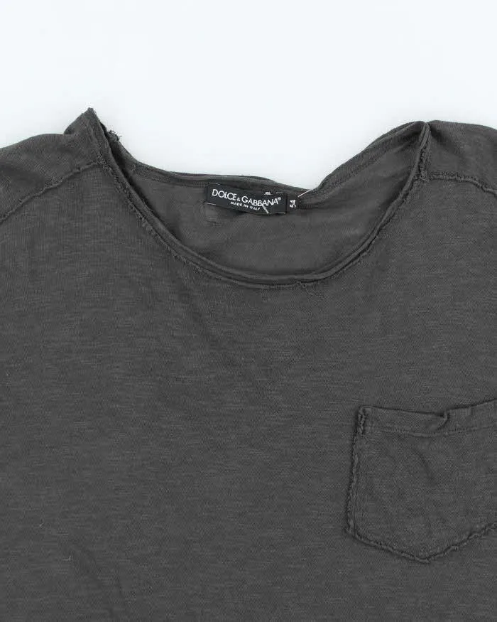 Vintage Y2K Dolce & Gabbana Raw Seam Lightweight Pocket T-Shirt - L sold by Rokit product image thumbnail 3