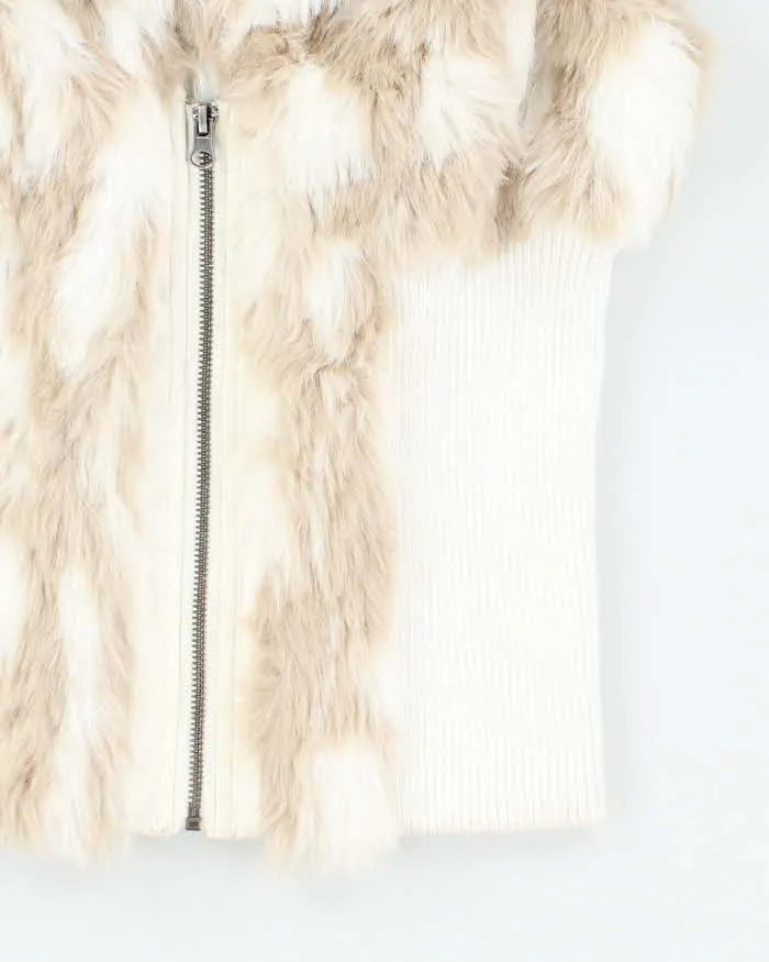 Vintage Y2k 00s Suzy Shier Faux Fur Knit Gilet - M sold by Rokit product image thumbnail 4