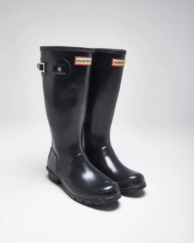 Hunter Black Wellington Boots - UK3 sold by Rokit