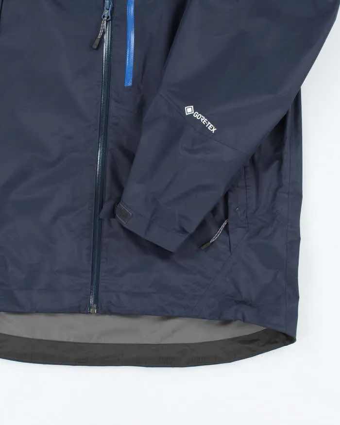 Vintage 2000's Mountain Hardware Goretex Hooded Jacket - S sold by Rokit product image thumbnail 4