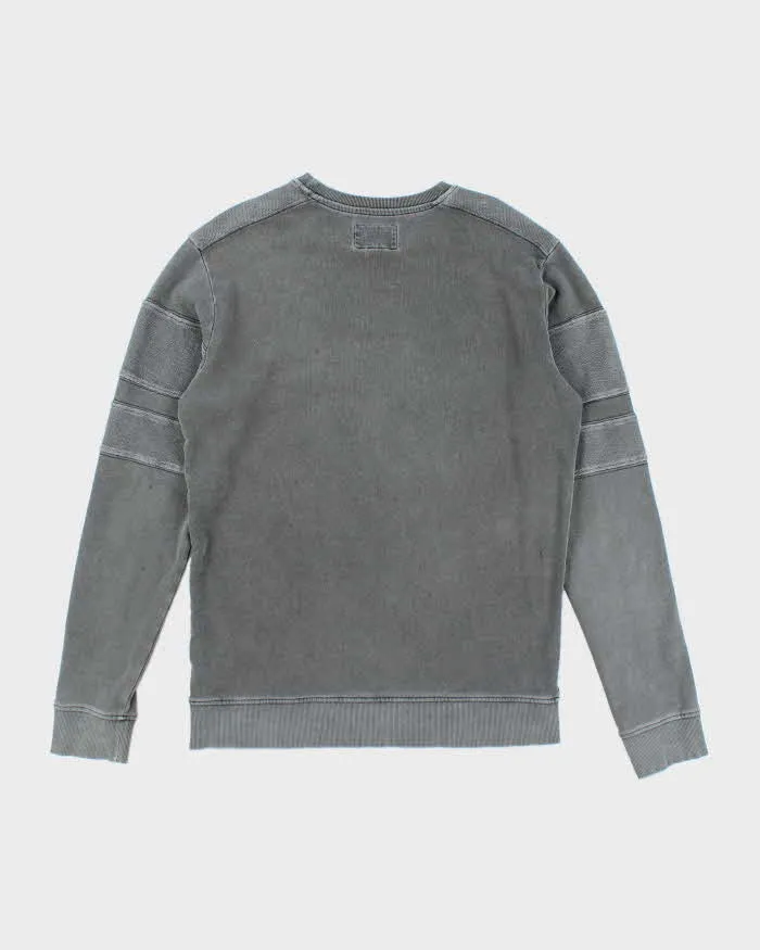 Vintage Y2k 00s Guess Sweatshirt - M sold by Rokit product image thumbnail 2