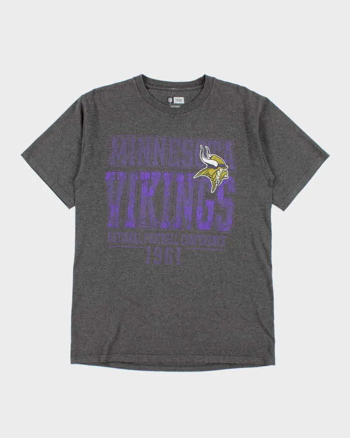 Minnesota Vikings NFL Team Apparel T-Shirt - M sold by Rokit