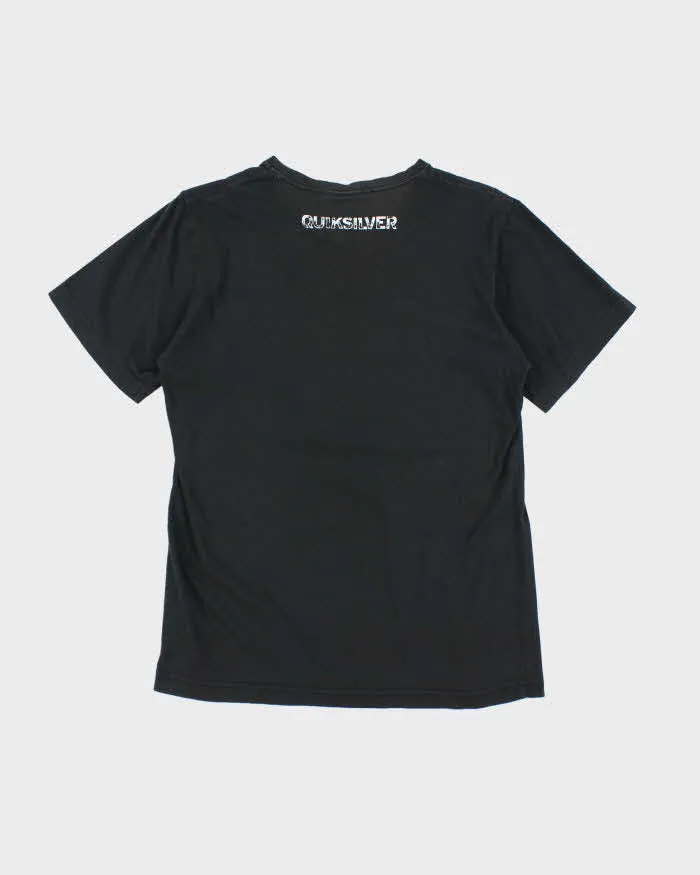 Vintage 2000's Quiksilver Centre Logo Graphic T-Shirt - S sold by Rokit product image thumbnail 2
