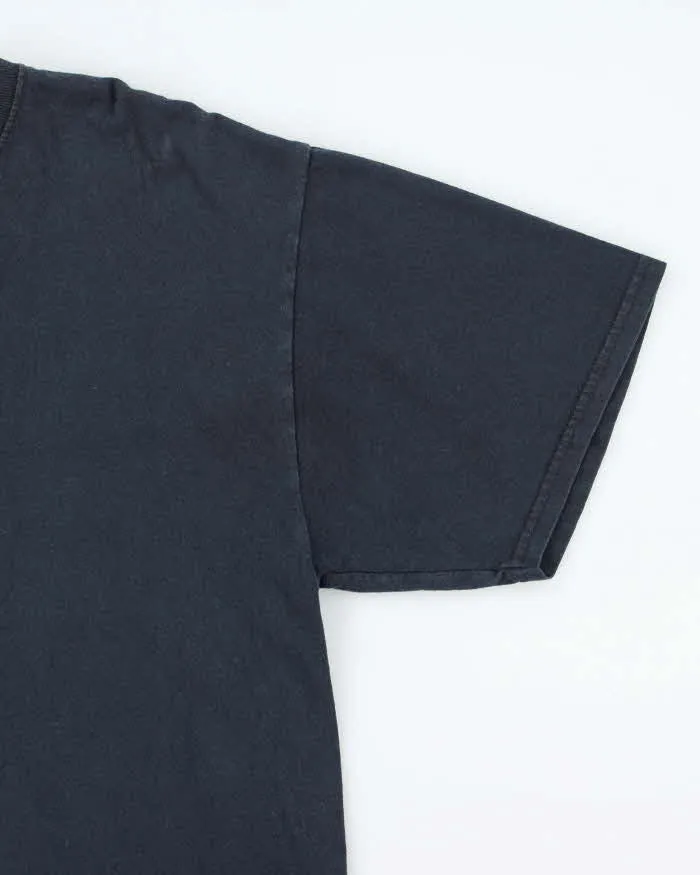 Vintage 2000's Wolf Split Face Graphic T-Shirt - L sold by Rokit product image thumbnail 4