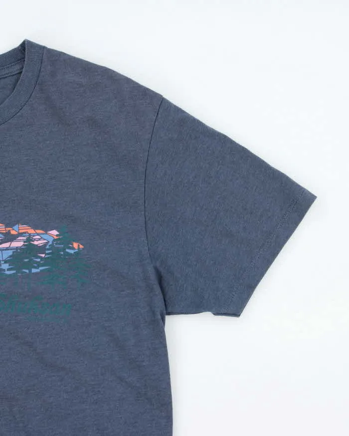Vintage Eddie Bauer Lightweight Graphic T-Shirt - S sold by Rokit product image thumbnail 4