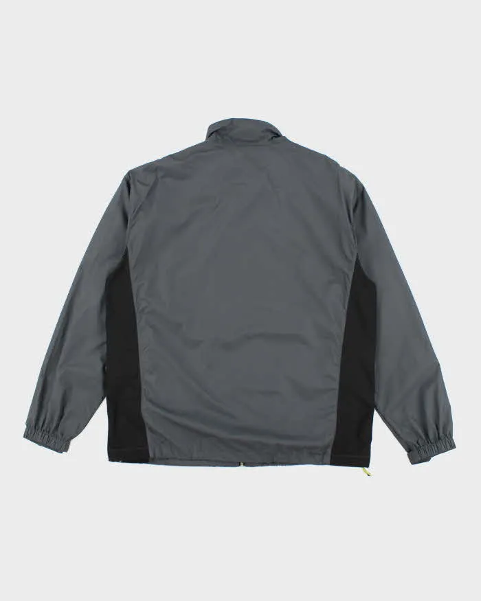 Vintage New Balance Lightweight Windbreaker Jacket - XL sold by Rokit product image thumbnail 2