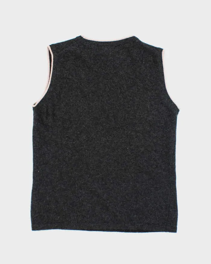 Vintage Burberry Wool Tank-Knit - S sold by Rokit product image thumbnail 2